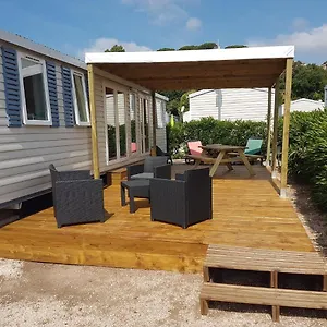 Confort, Climatisation,linge De Lit Et De Toilette, Coffre Fort, Ventilations Au Plafond Et Wifi Possible Fréjus